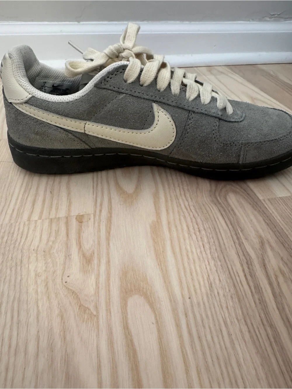 Nike Field Generals (men’s 7 women’s 8.5)